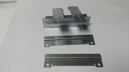 定制顯示器專用非標(biāo)沖壓件 屏壓片的價格、廠家及產(chǎn)品詳情